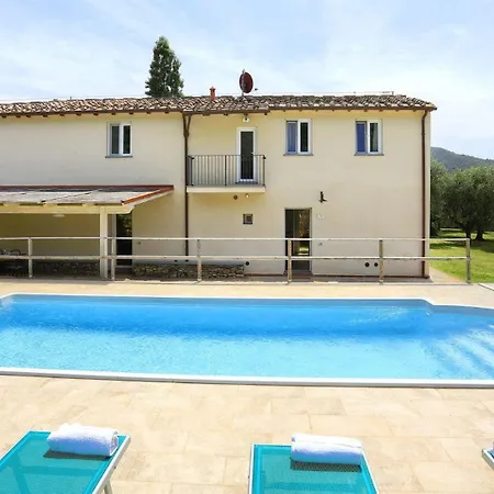 Nerino Villa Calci