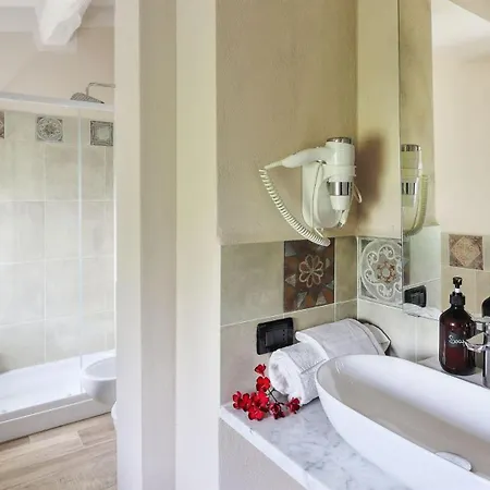 Nerino Villa *